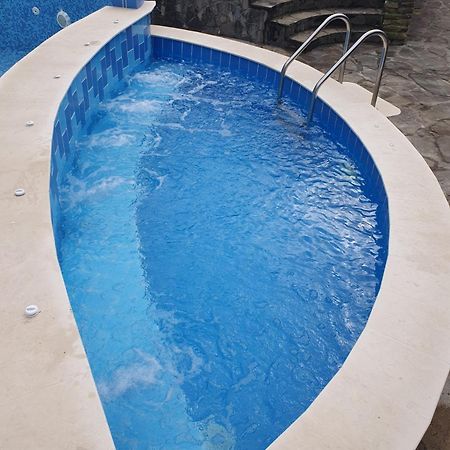 Family Hotel Chiflik Hills Εξωτερικό φωτογραφία