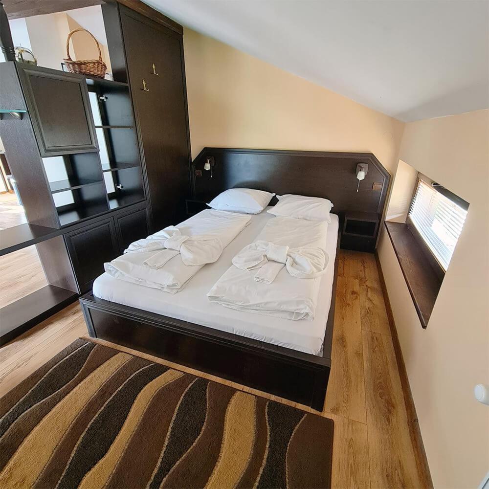 Family Hotel Chiflik Hills Δωμάτιο φωτογραφία